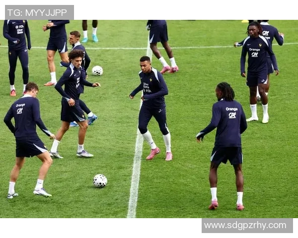 抖音世界超级球星足球赛精彩回顾 打造全球足球迷狂欢盛宴